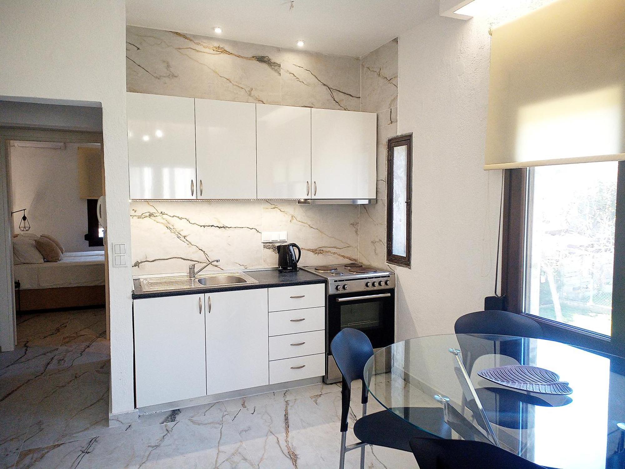 Salonikiou Beach Apartments & Villas Agios Nikolaos  Buitenkant foto