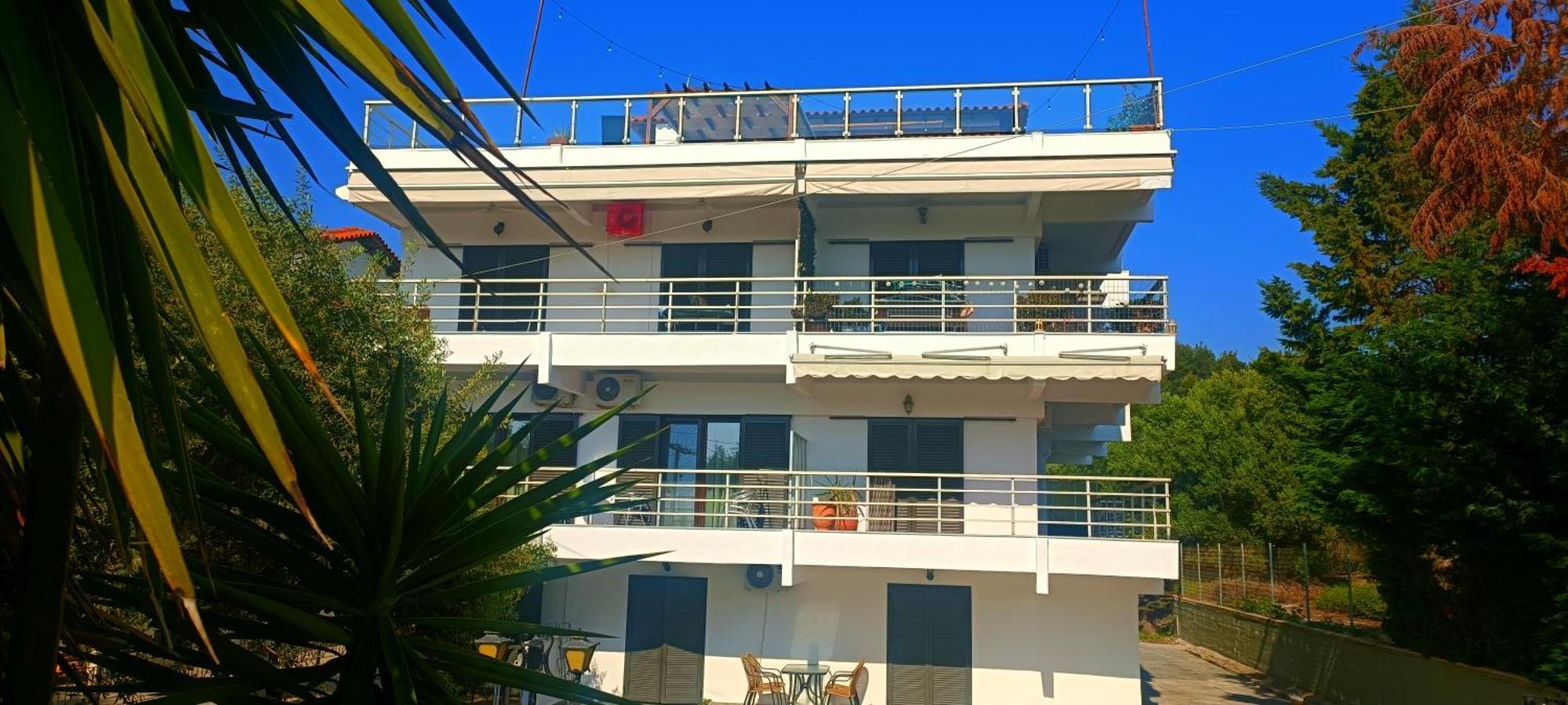 Salonikiou Beach Apartments & Villas Agios Nikolaos  Buitenkant foto